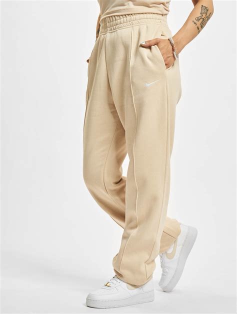 nike damen jogginghose beige|Nike joggers for women.